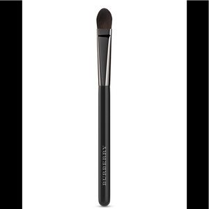 Burberry - Medium Eyeshadow Brush No. 12